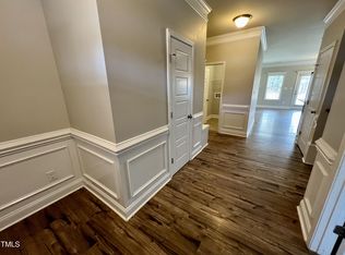 135 Garden Oaks Dr, Smithfield, NC 27577