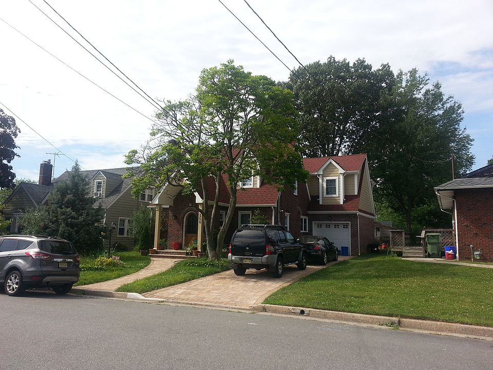2nd image of 260 Hoover Ave