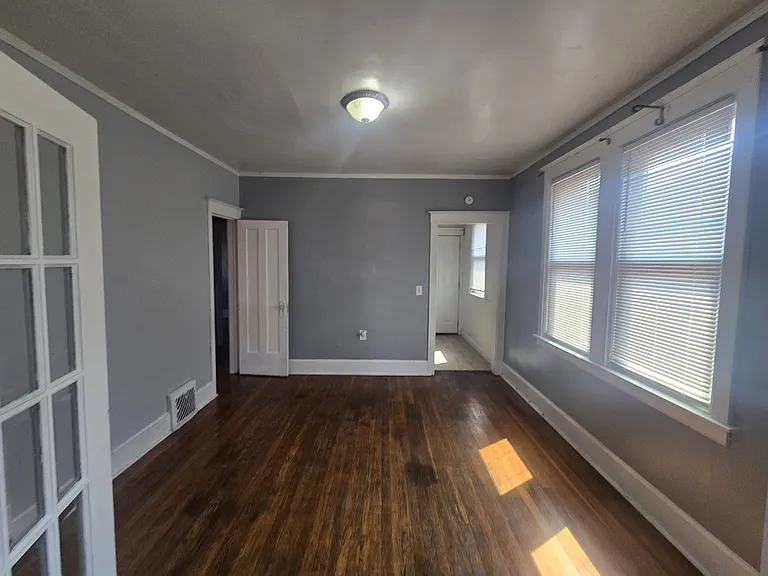 7342 Churchill Ave #2 — Photo 4