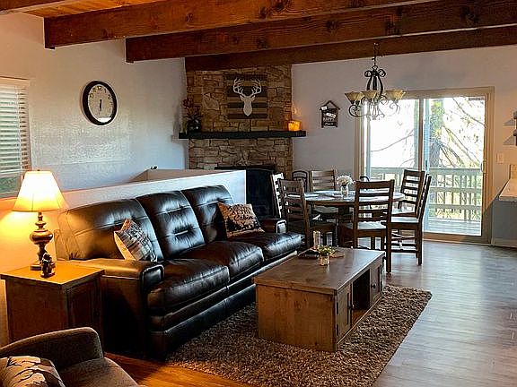 4th image of 1256 Aleutian Dr