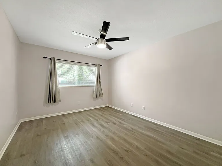 4607 W Fig St #209 — Photo 17
