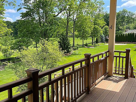 Upper Deck