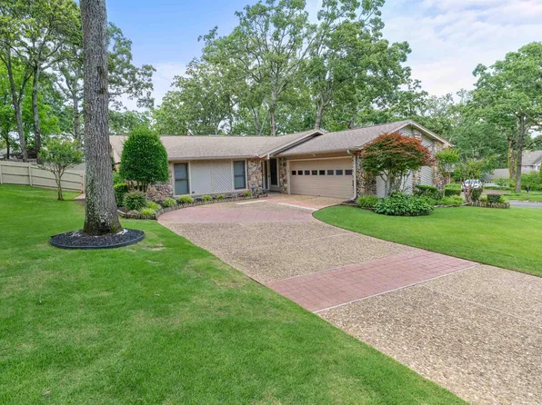 1729 Okmulgee Ct, N Little Rock, AR 72116