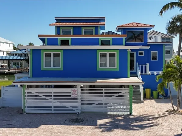 447 Palermo Cir, Fort Myers Beach, FL 33931