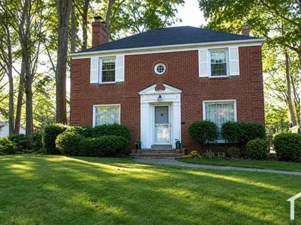 1604 Wrenford Rd, South Euclid, OH 44121