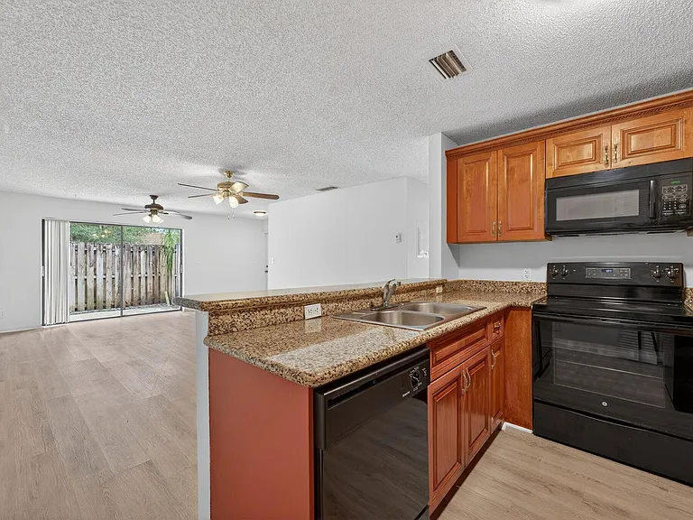 Open kitchen with bar top