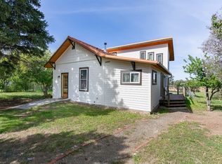 216 W Hamilton St, Sheridan, MT 59749