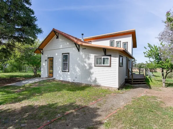 216 W Hamilton St, Sheridan, MT 59749