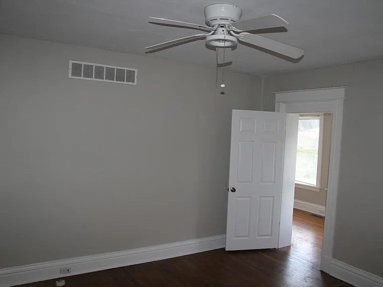 739 Leland Ave #1 — Photo 7