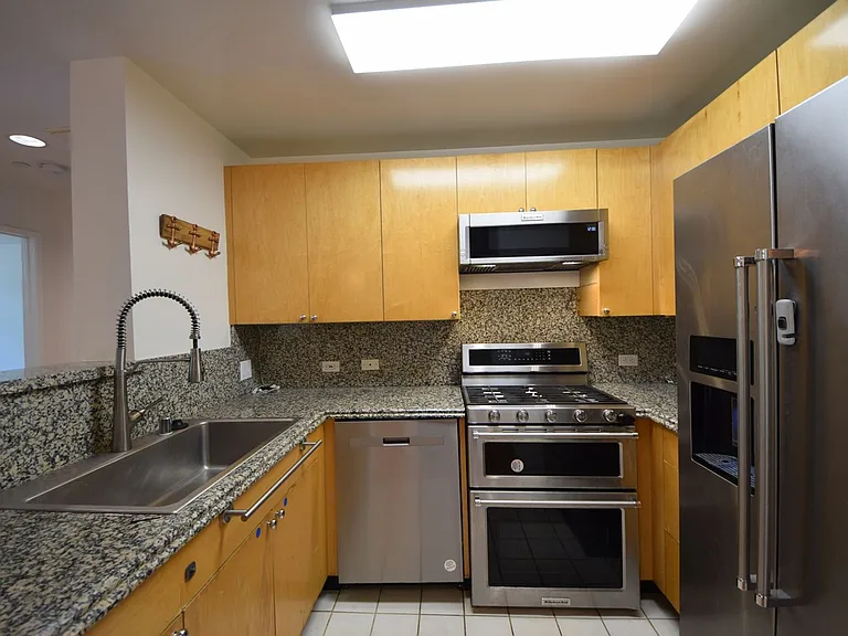 12222 Wilshire Blvd #208 — Photo 3