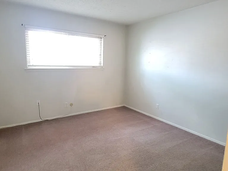 3532C Adenmor Ct — Photo 17