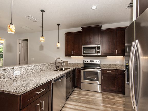 Under cabinet lighting