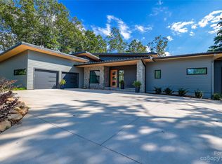 337 Retreat Ridge Way, Asheville, NC 28804
