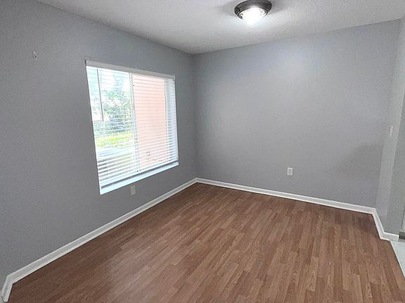5th image of 815 W Boynton Beach Boulevard #11-107