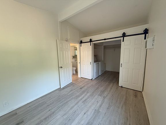 2nd image of 2474 Elden Ave #F