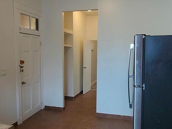 4th image of 120-15 Jamaica Ave #2