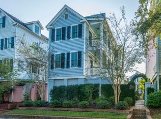 209 Wentworth St, Charleston, SC 29401