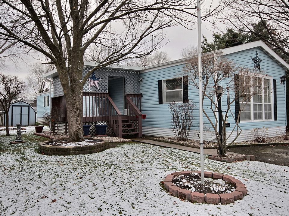 1st image of 122 Hazelwood Ln