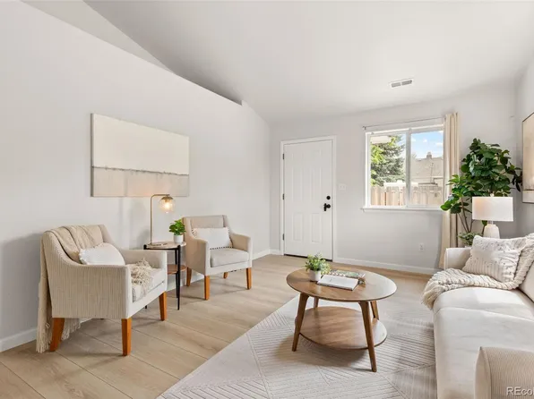 879 S Newton Street, Denver, CO 80219