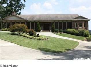 5796 Meadowview Dr, Trussville, AL 35173