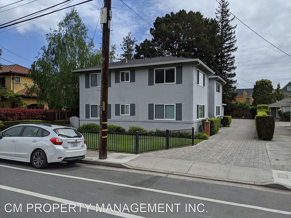 1st image of 1027 Santa Cruz Ave APT 3