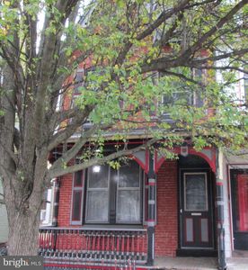 525 Douglass St, Reading, PA, 19601