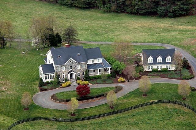 Sale By Auction: 14226 Lee Highway, Amissville, VA 20106