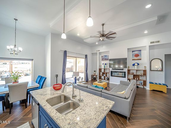 4th image of 7849 Enchanted View Dr