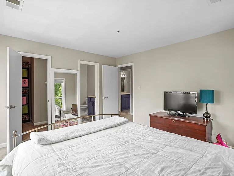 3178 Summit Square Dr #D2 — Photo 19