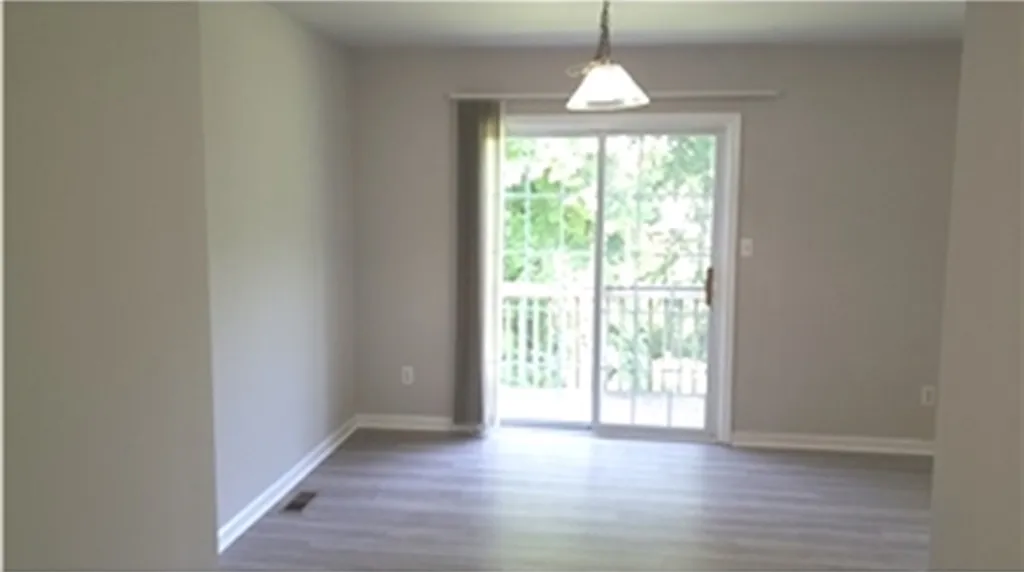 2 bed, 2.5 bath, $2,150 — Photo 3