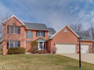13765 Fawn Ct, Bloomington, IL 61705