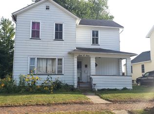 707 E Elm St, Streator, IL 61364