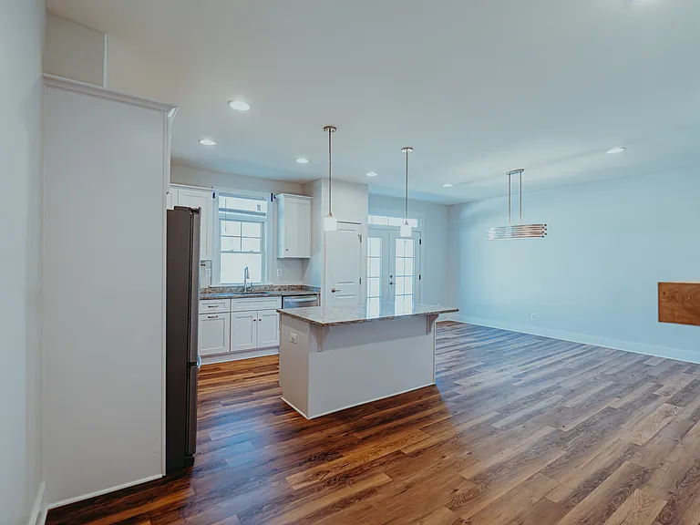 510 Trailside Dr — Photo 14