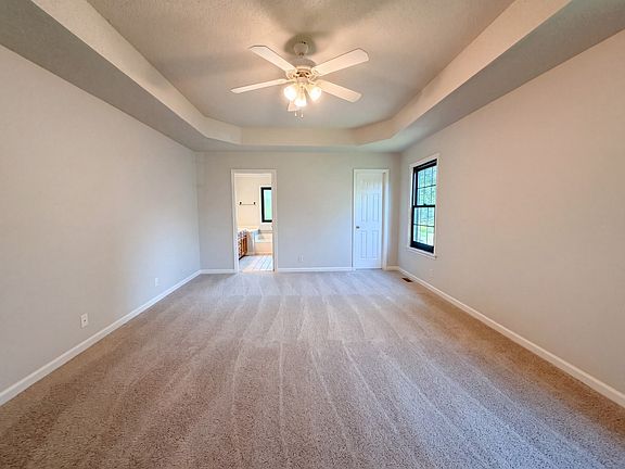 4th image of 1688 Cedar Springs Cir