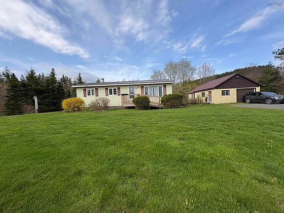 2nd image of 99 Williams Rd