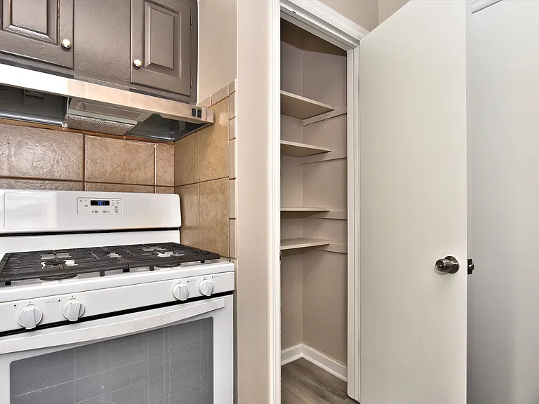 1645 S 128th East Ave — Photo 12