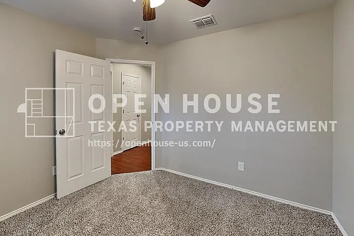 12141 Thicket Bend Dr — Photo 13
