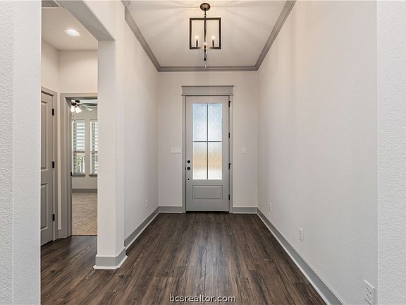 5th image of 5004 Greyrock Dr