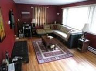 60 McGuffy Ave, Somerset, NJ 08873