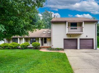 369 Homewood Ave, Akron, OH 44312