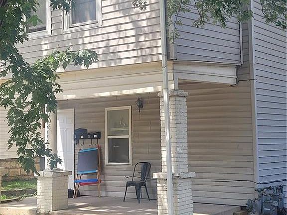 2nd image of 1708 Metropolitan Ave