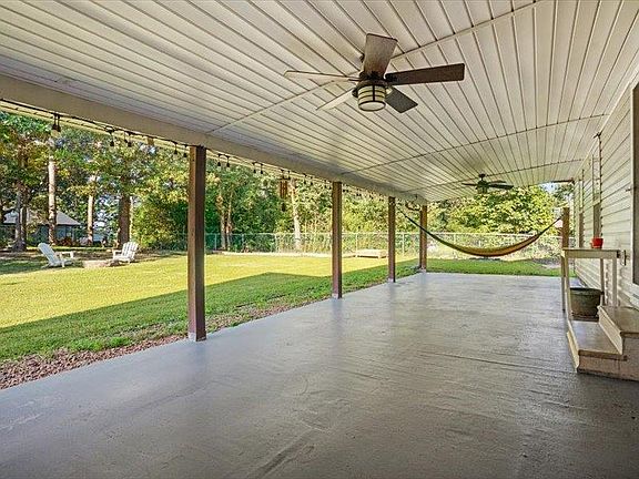 2nd image of 257 Ellis Cir