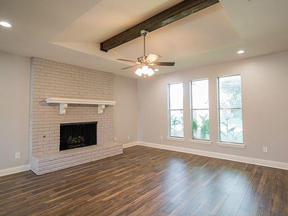4th image of 2413 Bengal Ln