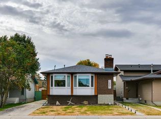 1807 E Summerfield Blvd SE, Airdrie, AB T4B1T3