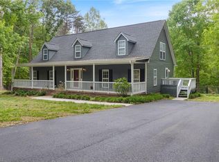 610 Forrest Dr, Reidsville, NC 27320