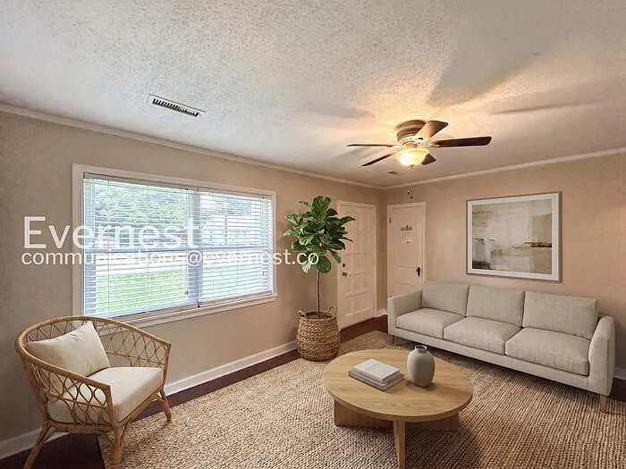 4911 Buford Ave — Photo 7