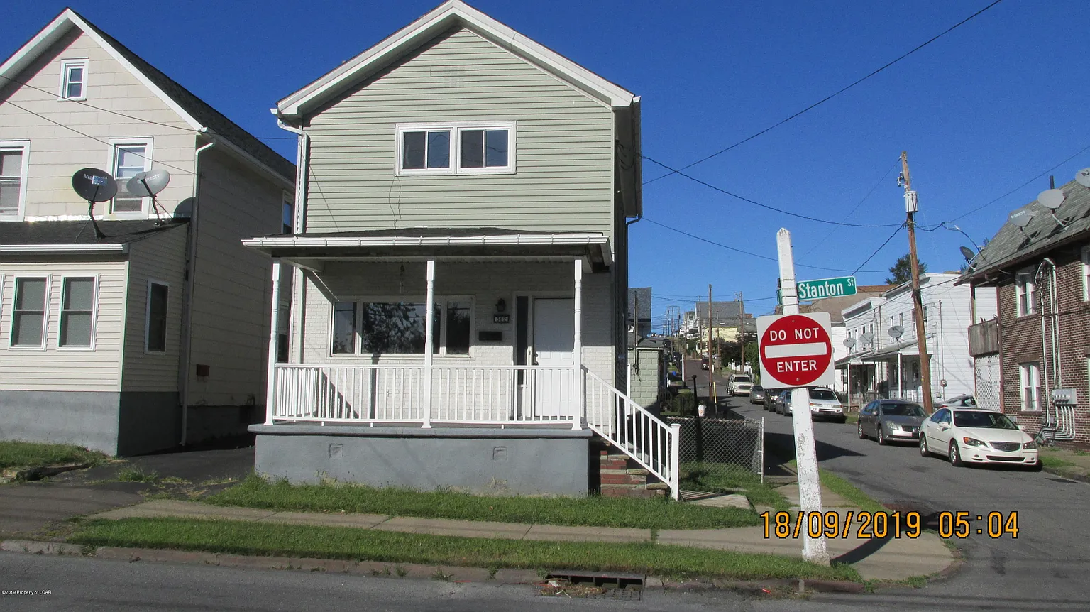 362 Stanton St photo 1