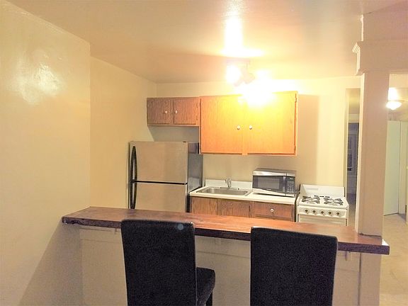 2nd image of 288 Washington Ave