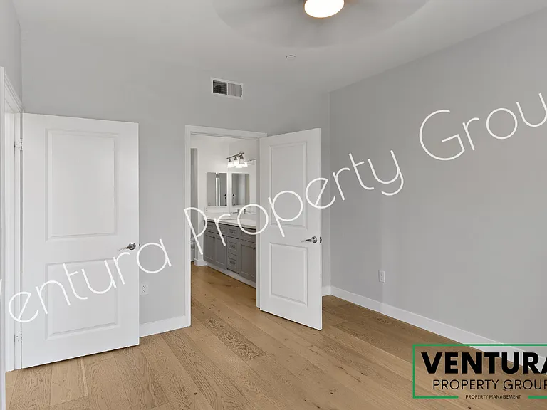 1901 S Victoria Ave #204 — Photo 13