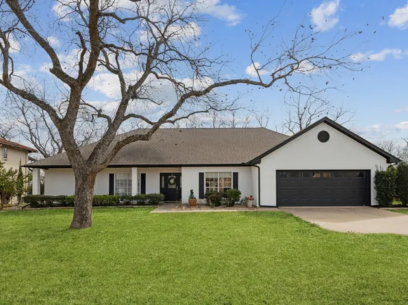 5111 Bueno Dr, Granbury, TX 76049